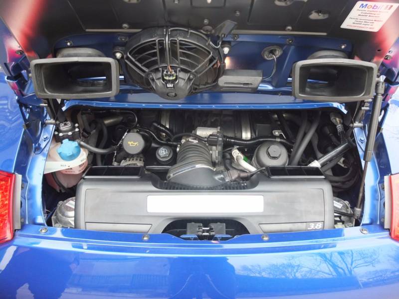 Porsche 911   Registered:2009(09)