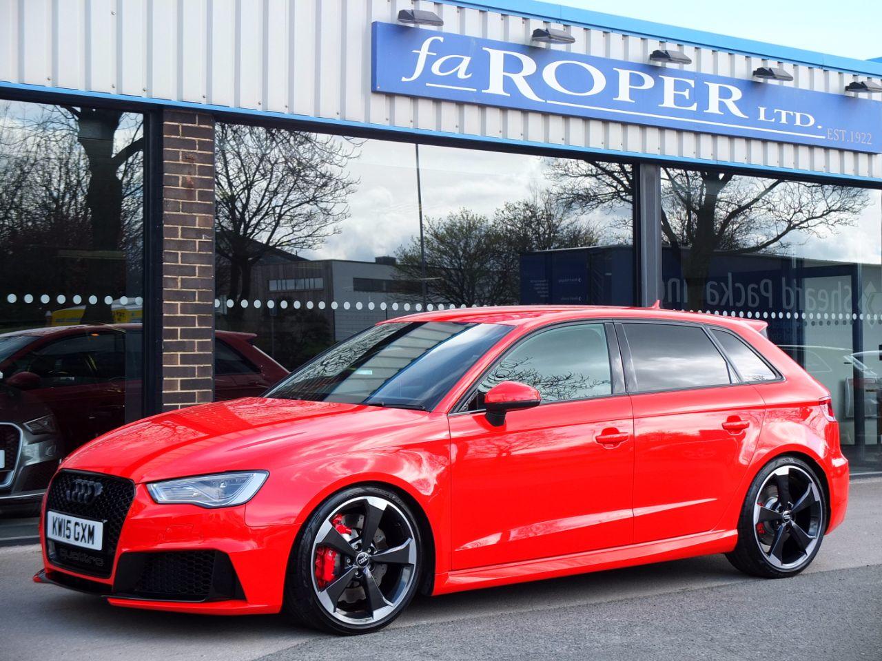 Audi RS3 2.5 TFSI RS 3 quattro S tronic (MRC 458bhp) Hatchback Petrol Catalunya Red