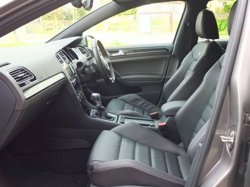 Volkswagen Golf   Registered:2016(66)