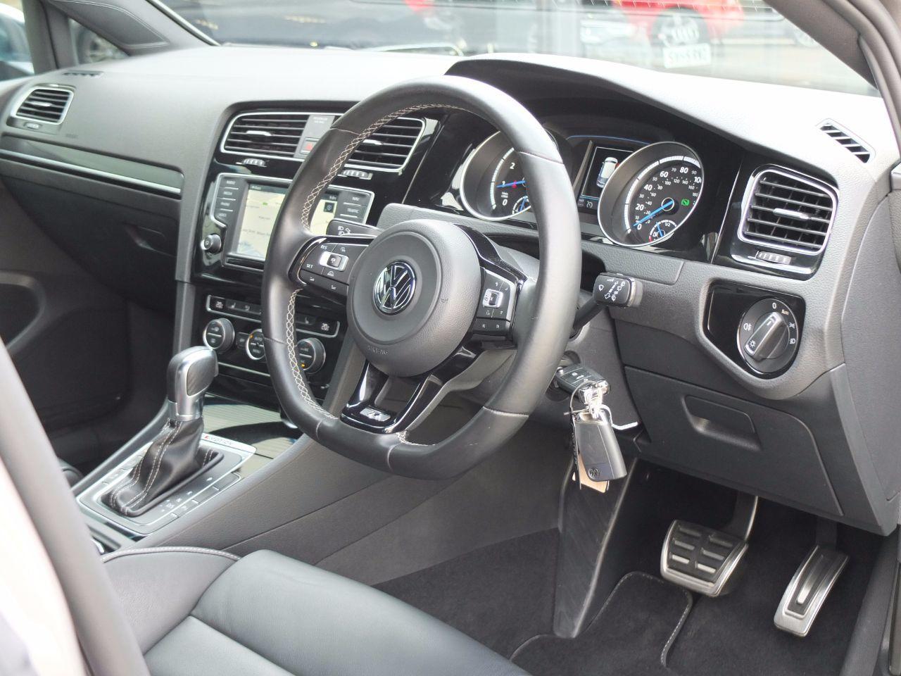 Volkswagen Golf 2.0 TSI R 4MOTION 5 Door DSG 300ps Hatchback Petrol Limestone Grey Metallic