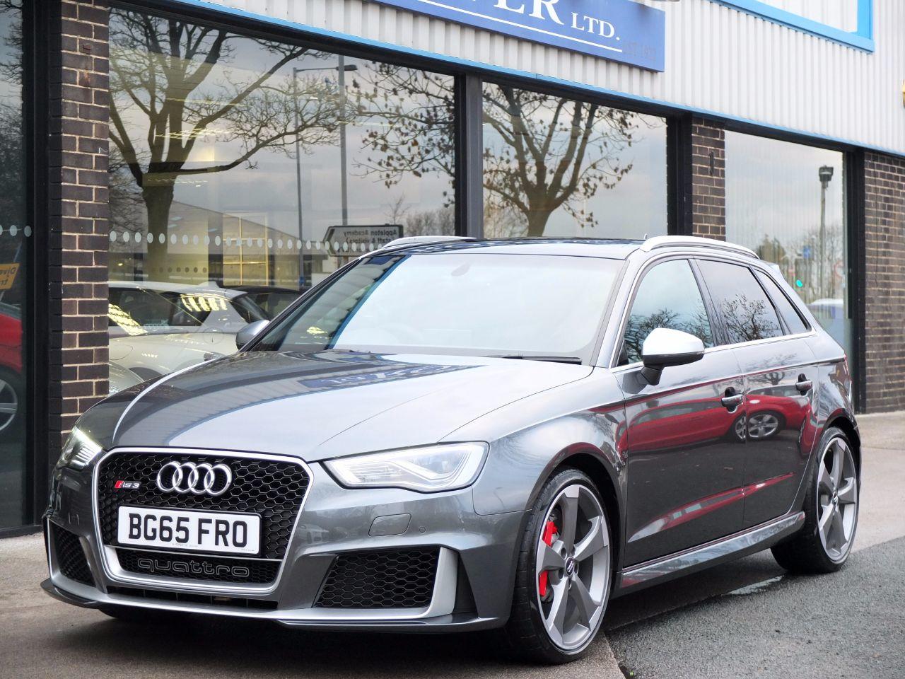 Audi RS3 2.5 TFSI RS 3 quattro S tronic Hatchback Petrol Daytona Grey MetallicAudi RS3 2.5 TFSI RS 3 quattro S tronic Hatchback Petrol Daytona Grey Metallic at fa Roper Ltd Bradford