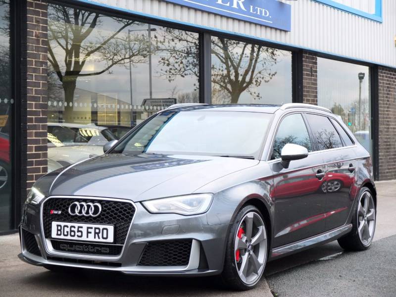 Audi RS3   Registered:2015(65)