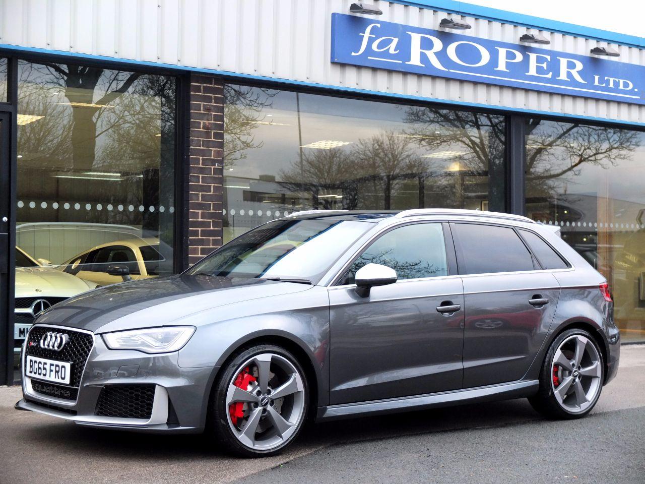 Audi RS3 2.5 TFSI RS 3 quattro S tronic Hatchback Petrol Daytona Grey Metallic