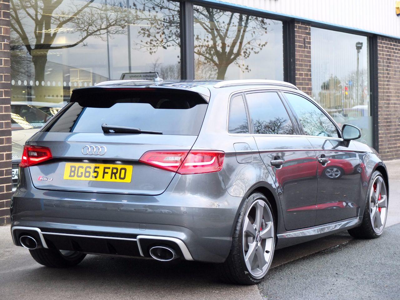 Audi RS3 2.5 TFSI RS 3 quattro S tronic Hatchback Petrol Daytona Grey Metallic