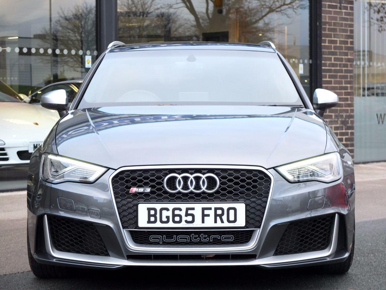 Audi RS3 2.5 TFSI RS 3 quattro S tronic Hatchback Petrol Daytona Grey Metallic