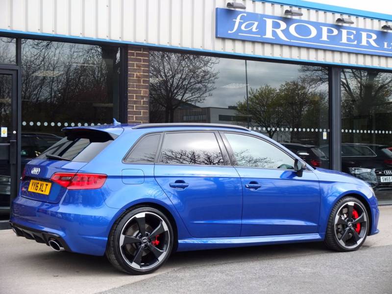Audi RS3   Registered:2016(16)