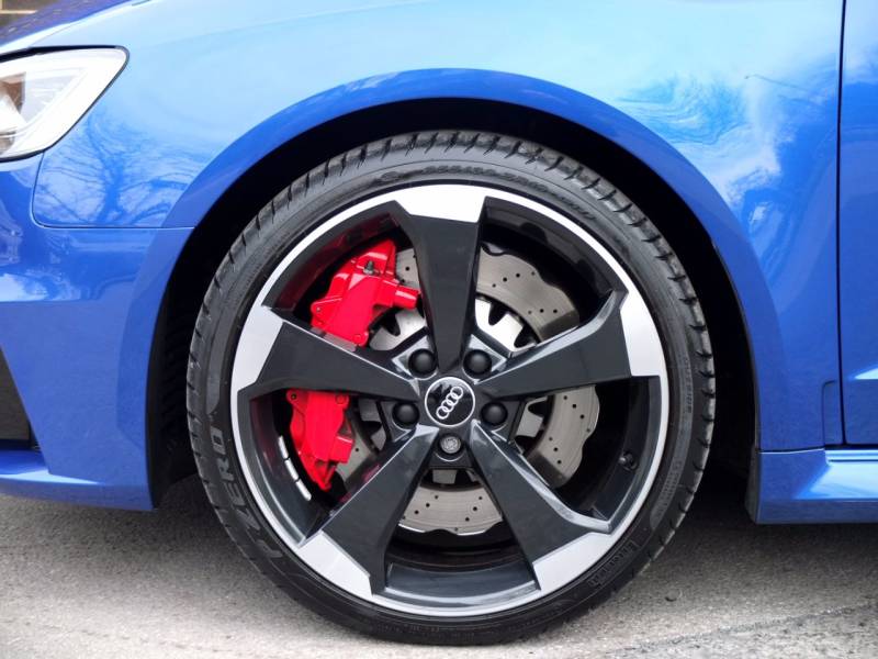 Audi RS3   Registered:2016(16)