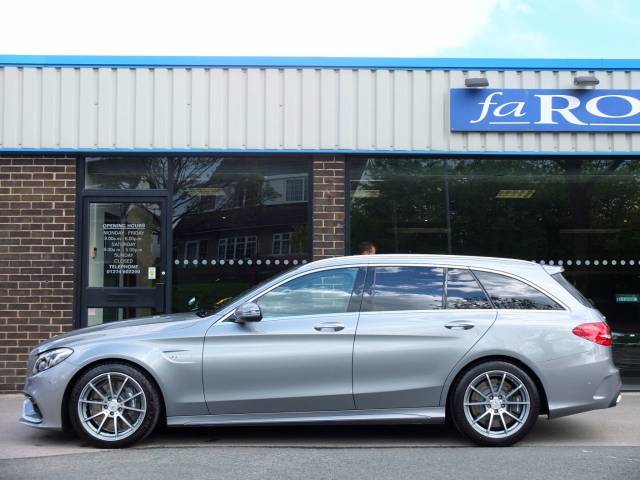 2016 Mercedes-Benz C Class C63 AMG 4.0 V8 Twin Turbo Premium Estate Auto