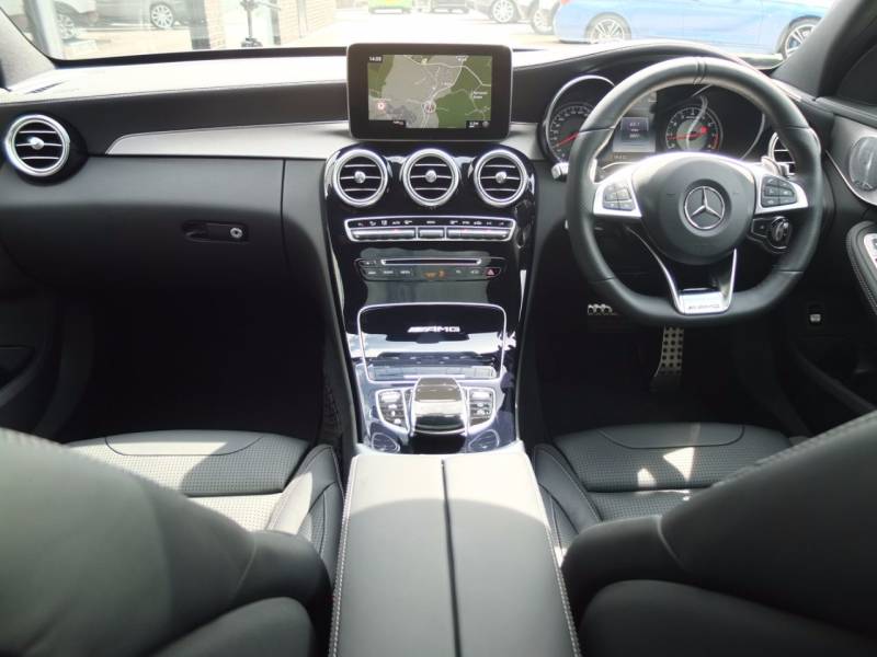 Mercedes Benz C Class   Registered:2016(16)