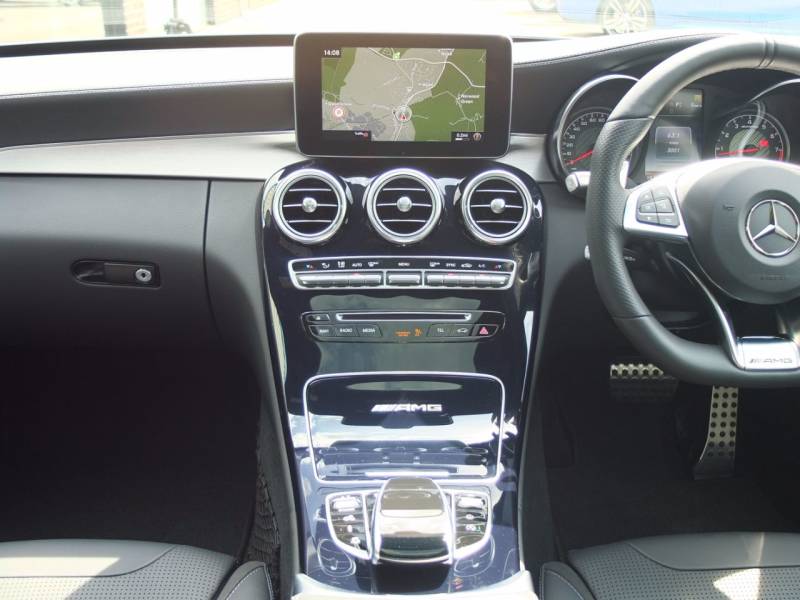 Mercedes Benz C Class   Registered:2016(16)