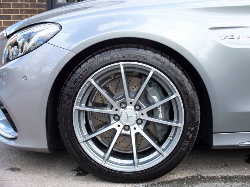 Mercedes Benz C Class   Registered:2016(16)