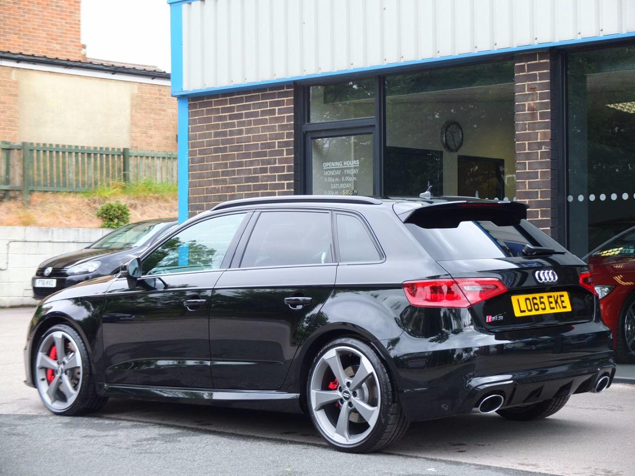 Audi RS3 2.5 TFSI RS 3 quattro S tronic Hatchback Petrol Mythos Black Metallic