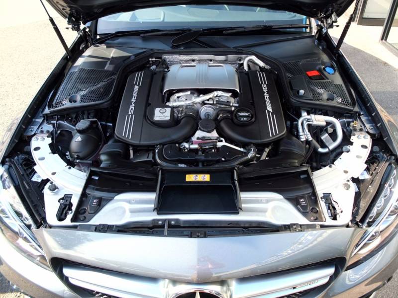 Mercedes Benz C Class   Registered:2017(17)