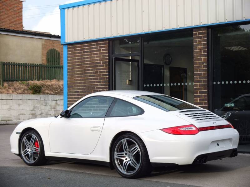 Porsche 911   Registered:2008(58)