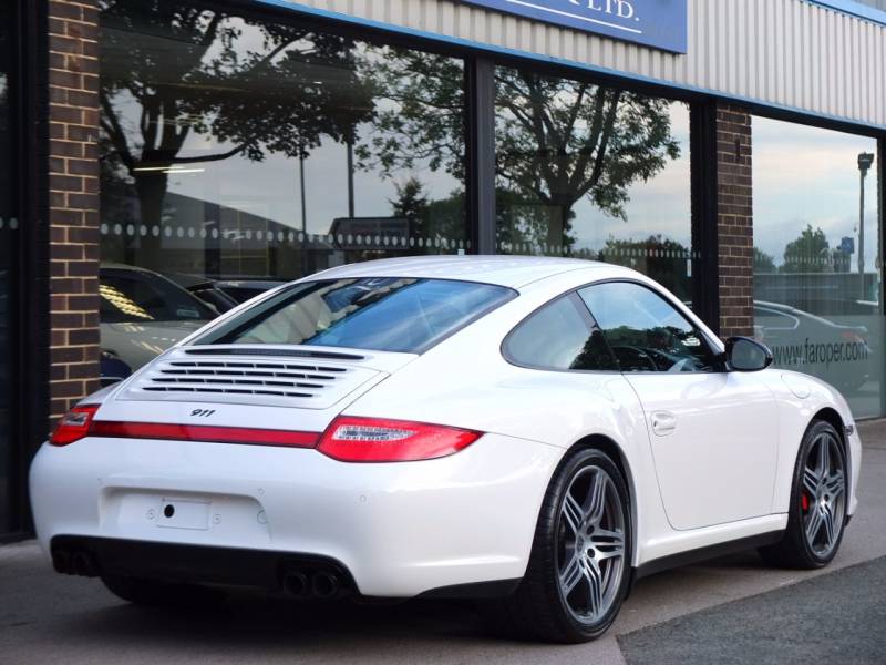 Porsche 911   Registered:2008(58)