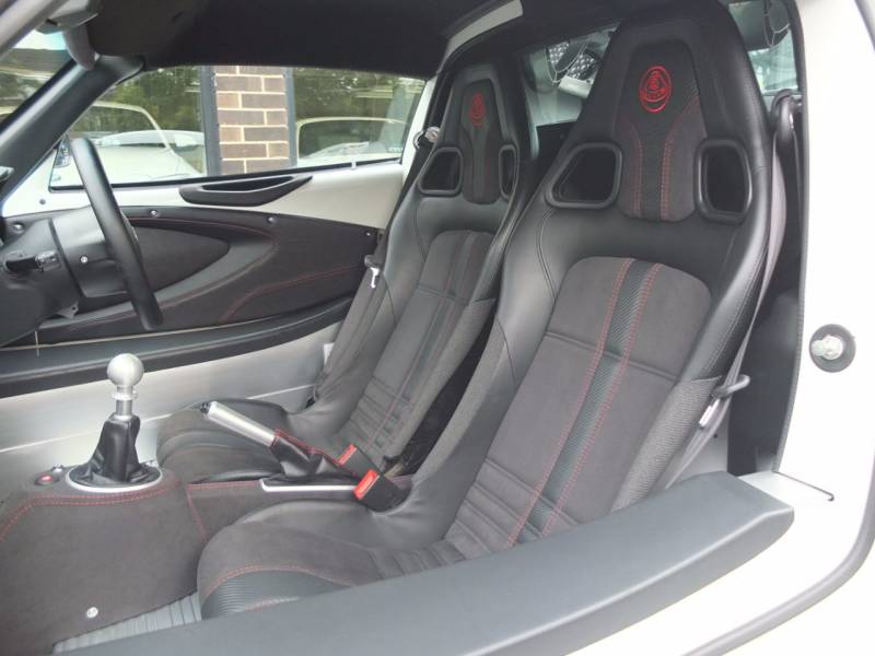 Lotus Exige   Registered:2017(17)