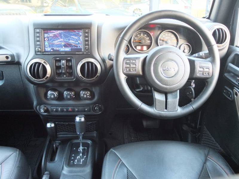 Jeep Wrangler   Registered:2017(17)