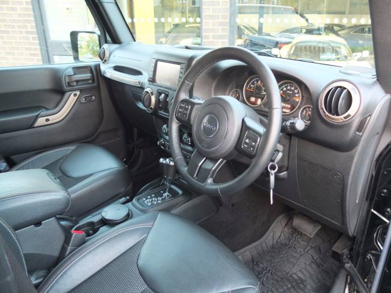 Jeep Wrangler   Registered:2017(17)