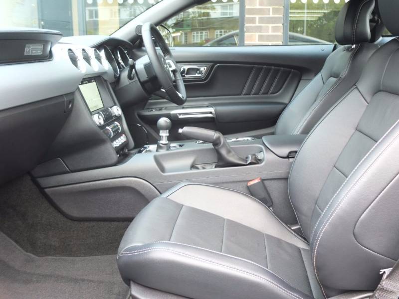 Ford Mustang   Registered:2017(17)