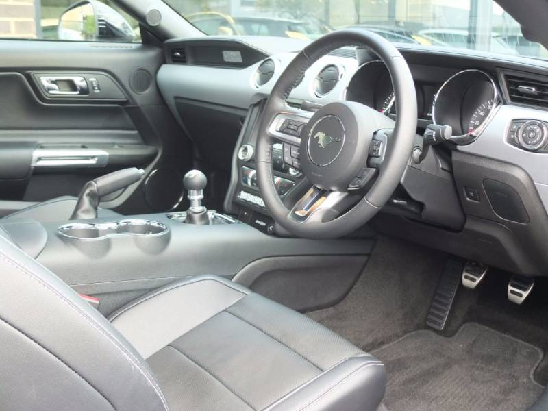 Ford Mustang   Registered:2017(17)