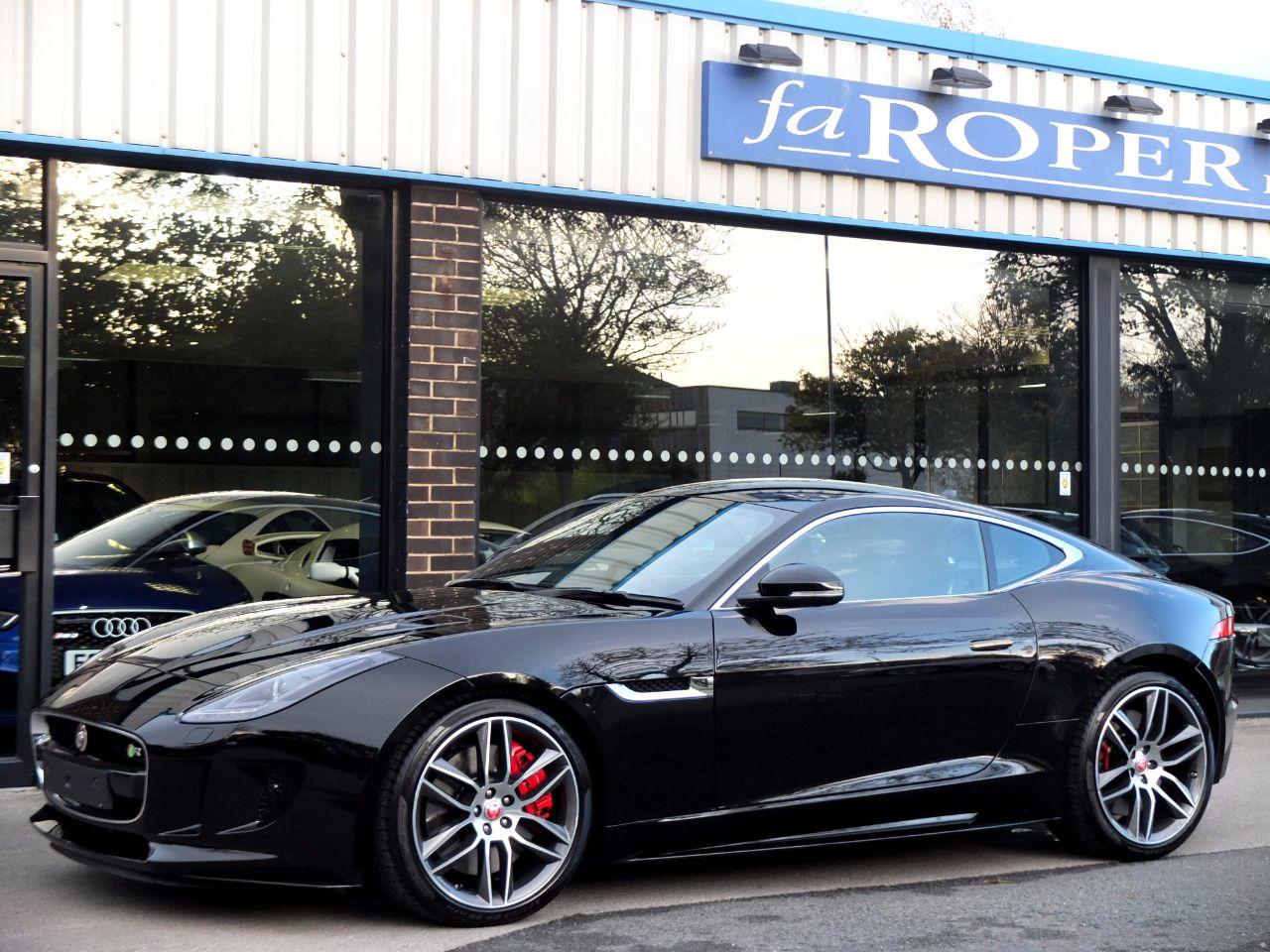 Jaguar F-type 5.0 Supercharged V8 R Auto AWD 550ps Coupe Petrol Ultimate Black Metallic