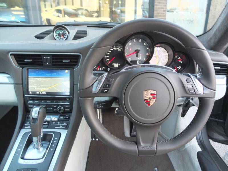 Porsche 911   Registered:2012(62)
