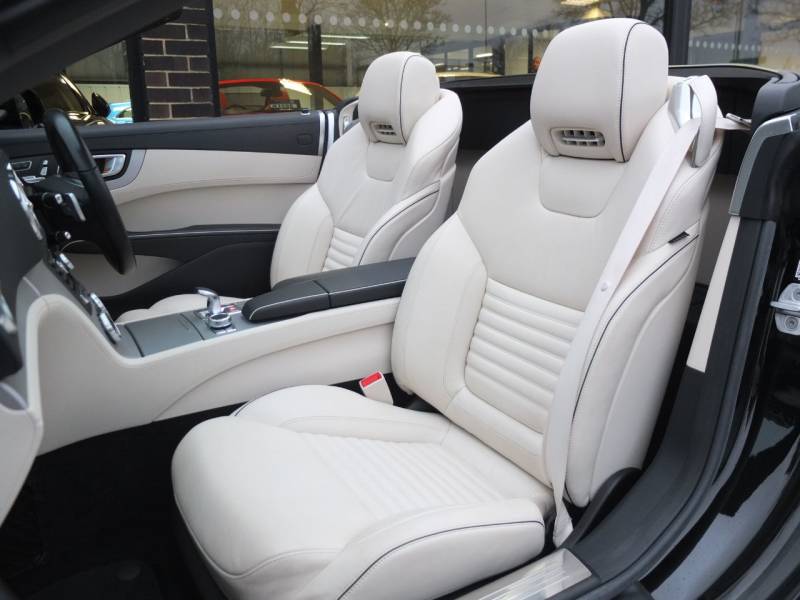 Mercedes Benz SL Class   Registered:2014(14)