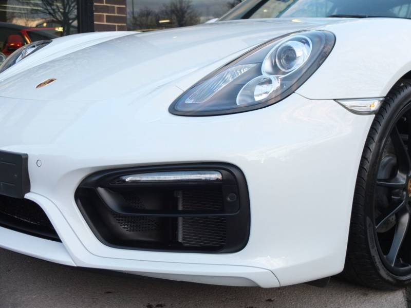 Porsche Cayman   Registered:2016(16)