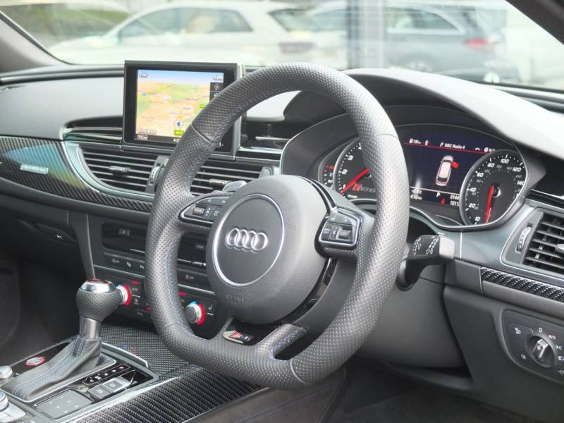 Audi RS6   Registered:2016(16)