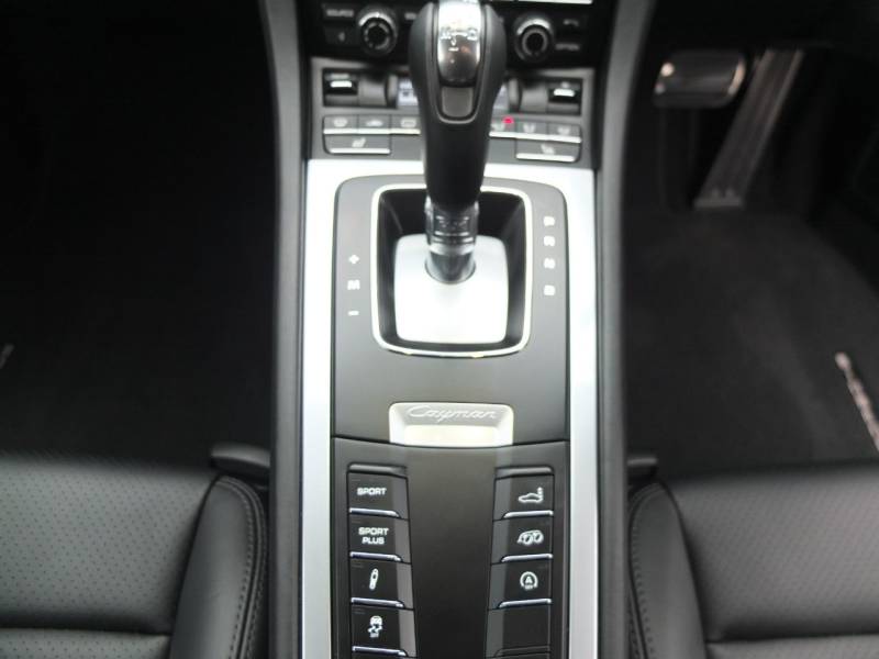 Porsche Cayman   Registered:2016(16)