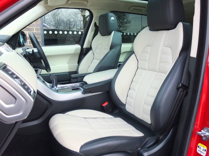 Land Rover Range Rover Sport   Registered:2015(15)