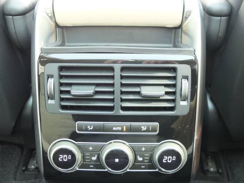 Land Rover Range Rover Sport   Registered:2015(15)