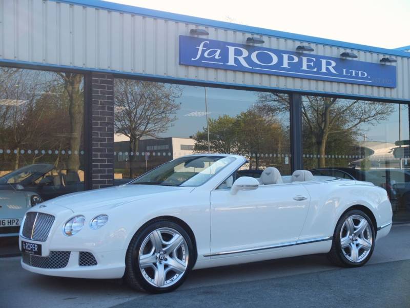 Bentley Continental GTC   Registered:2012(12)