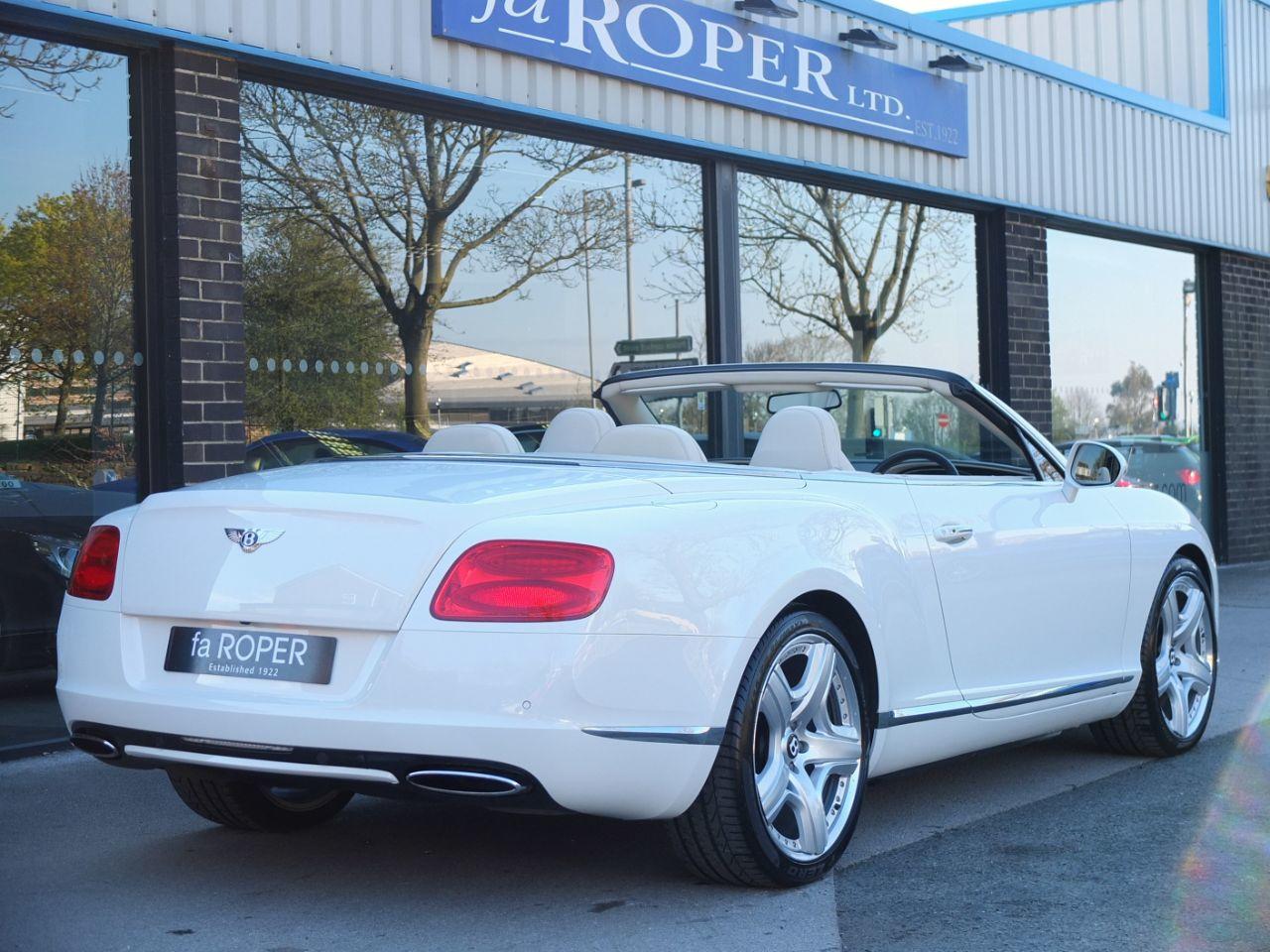 Bentley Continental GTC 6.0 W12 Facelift Convertible Petrol Glacier White