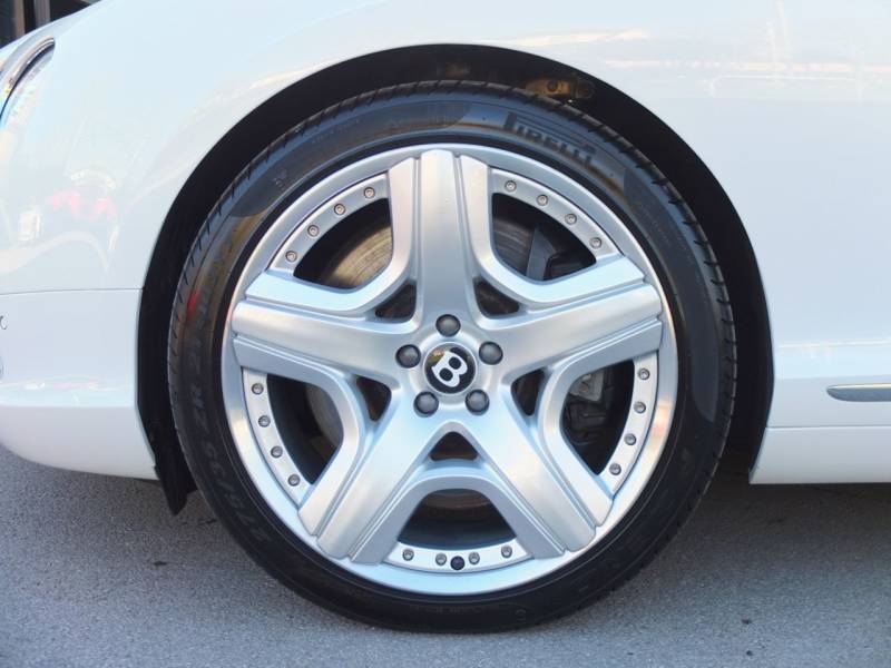 Bentley Continental GTC   Registered:2012(12)