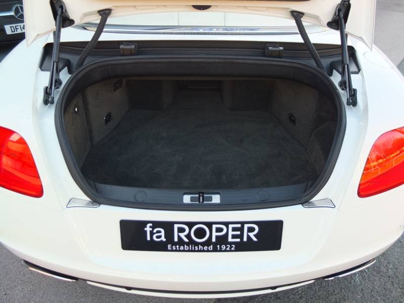 Bentley Continental GTC   Registered:2012(12)