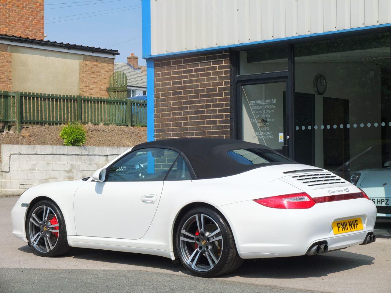 Porsche 911 3.8 997 Gen II Carrera 4S Cabriolet PDK Convertible Petrol Carrera White