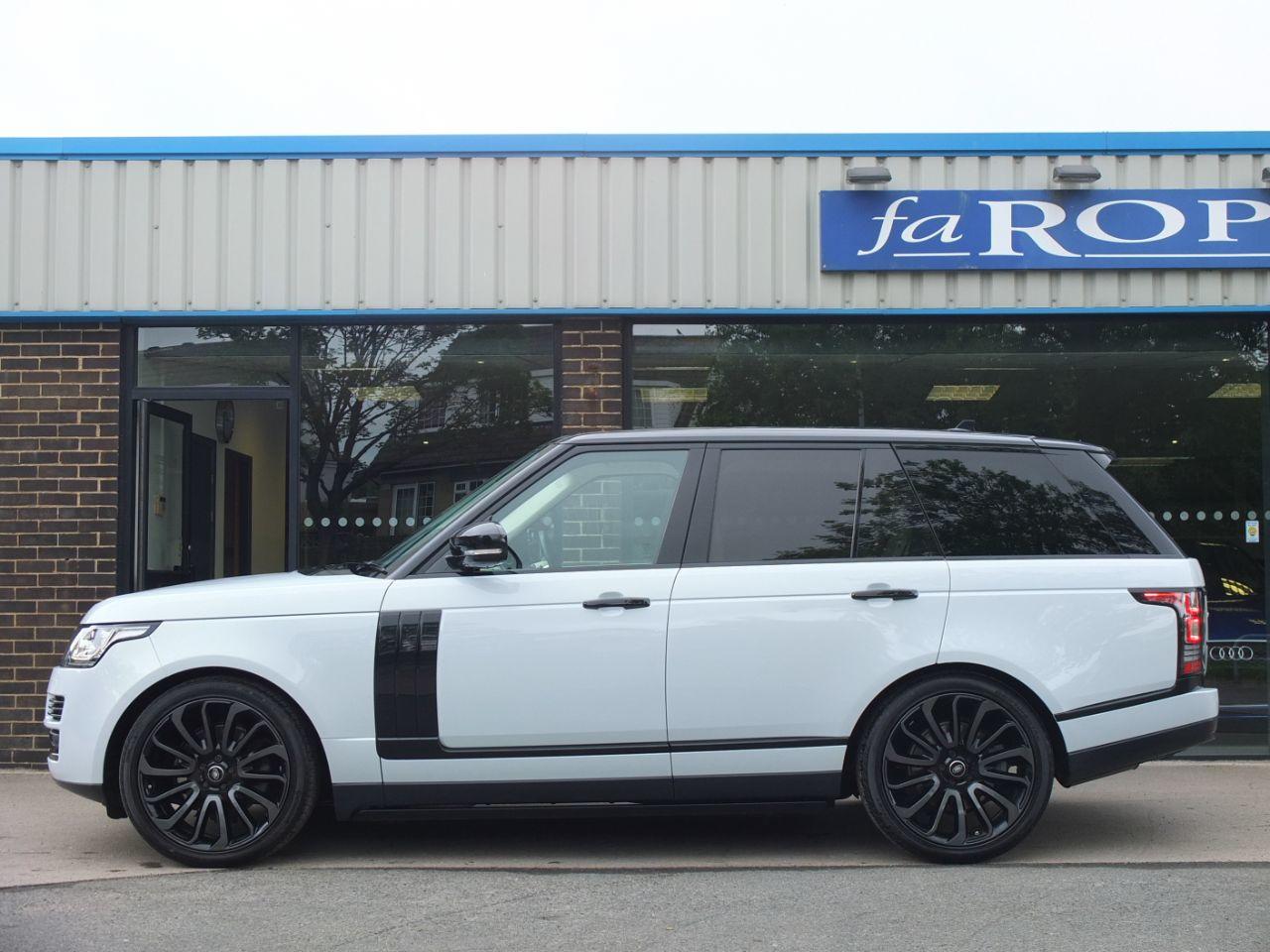 Land Rover Range Rover 3.0 TDV6 Vogue Auto Black Design Pack Estate Diesel Yulong White Metallic