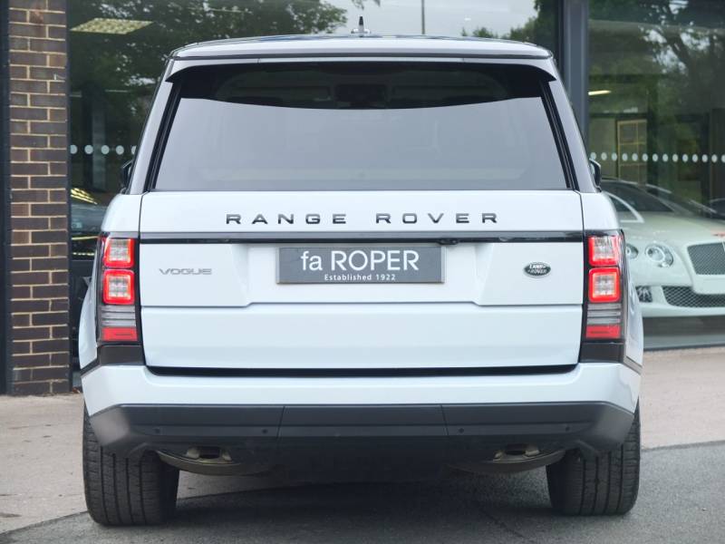Land Rover Range Rover   Registered:2016(16)