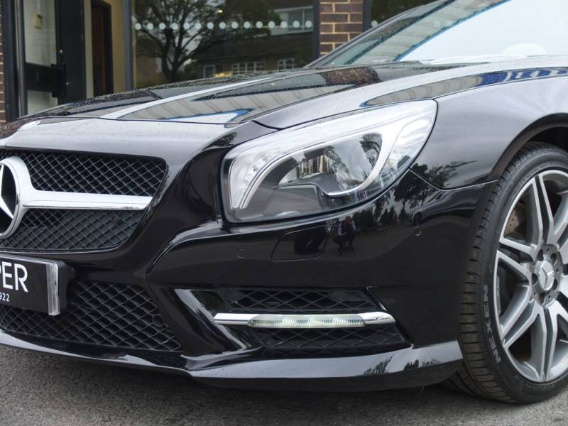 Mercedes Benz SL Class   Registered:2014(14)