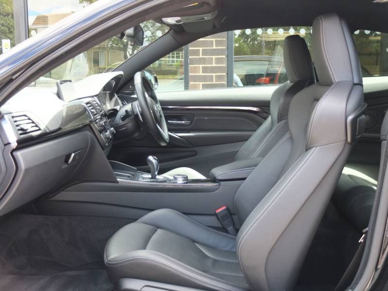 BMW M4   Registered:2016(16)