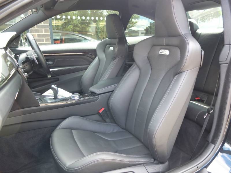 BMW M4   Registered:2016(16)