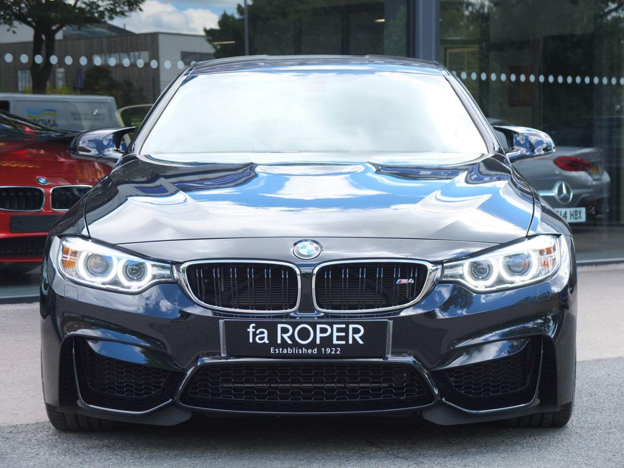 BMW M4 3.0 M4 Coupe DCT Coupe Petrol Black Sapphire Metallic