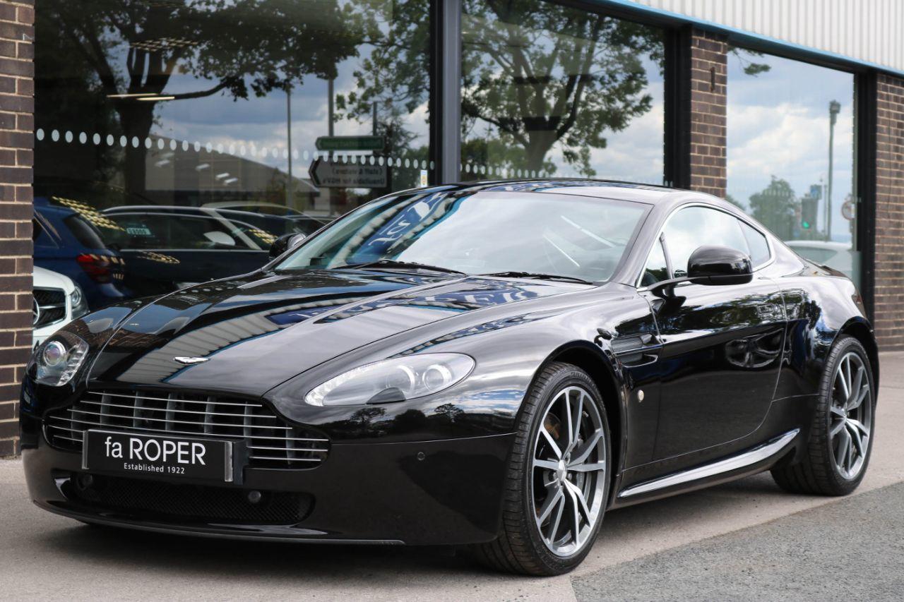 Aston Martin Vantage V8 4.7 Coupe Coupe Petrol Onyx Black MetallicAston Martin Vantage V8 4.7 Coupe Coupe Petrol Onyx Black Metallic at fa Roper Ltd Bradford