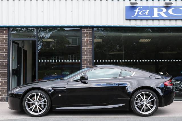 2010 Aston Martin Vantage V8 4.7 Coupe