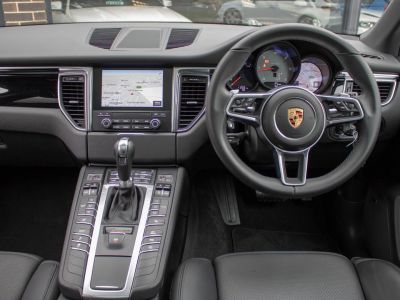 Porsche Macan 3.0 V6 S Diesel PDK Estate Diesel Agate Grey Metallic