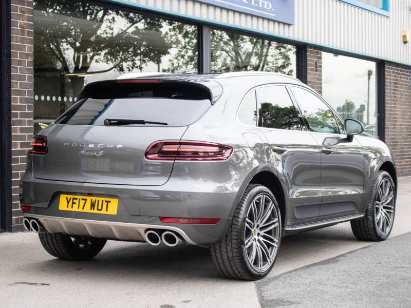 Porsche Macan   Registered:2017(17)