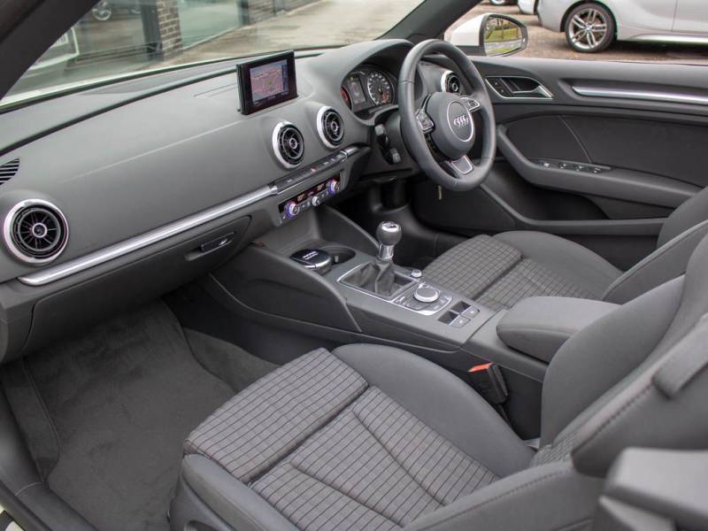 Audi A3   Registered:2014(64)