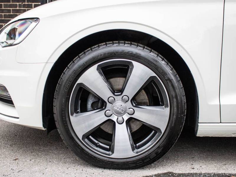 Audi A3   Registered:2014(64)