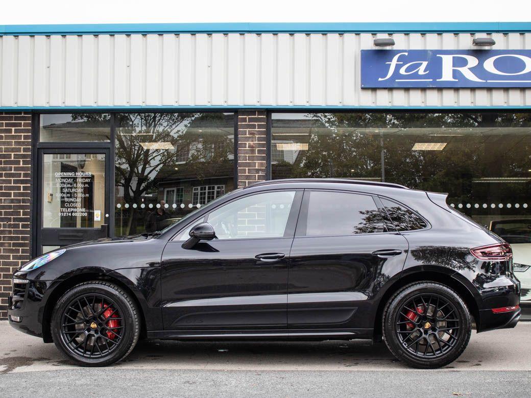 Porsche Macan 3.0 V6 GTS PDK Estate Petrol Jet Black Metallic